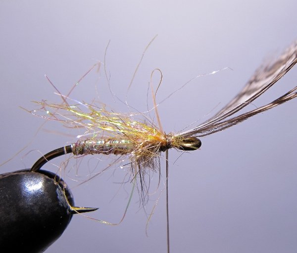 tying demo 016 (600x511).jpg